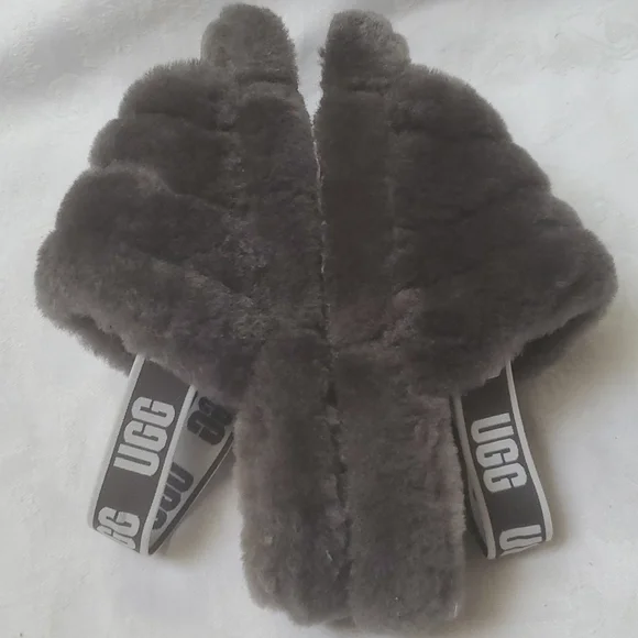 Ugg Women's  Fluff Yeah Slide Slippers - Picture 2 of 8